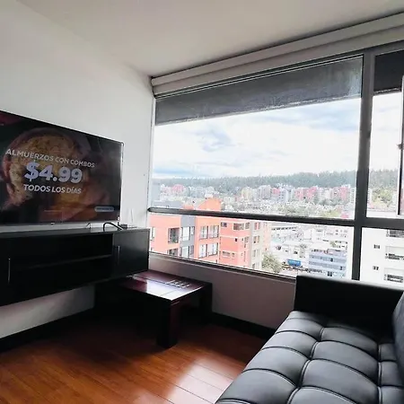 Suite De 1 Dormitorio, 2 Sofa Cama, Wiffi, 3 Personas, Junto Hotel Sheraton Piscina Gym Quito Exterior photo