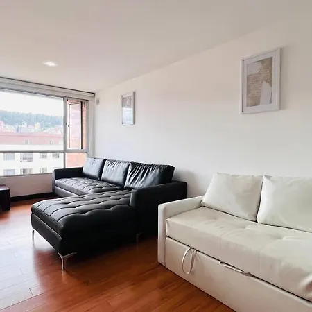 Suite De 1 Dormitorio, 2 Sofa Cama, Wiffi, 3 Personas, Junto Hotel Sheraton Piscina Gym Quito Exterior photo